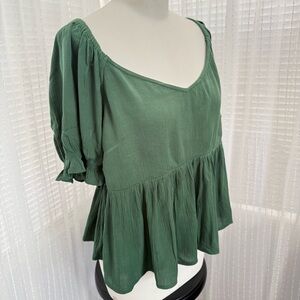O'Neill Forest Green Ruffled Peplum Blouse Size L